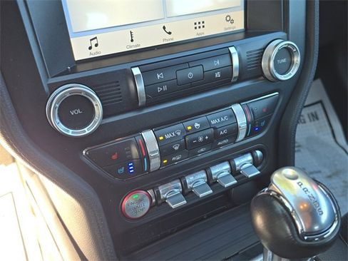 Used 2019 Ford Mustang Premium image 19