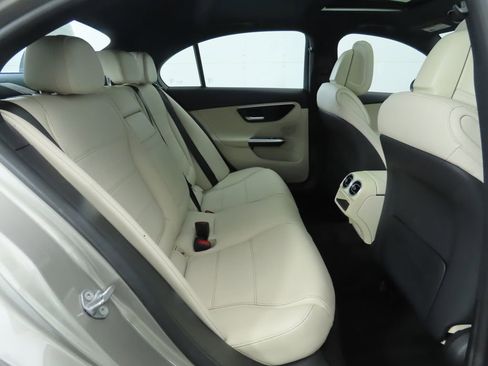 Certified 2023 Mercedes-Benz C 300 4MATIC Sedan image 22