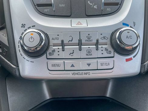 Used 2017 Chevrolet Equinox LT w/ Convenience Package AWD/4WD image 22