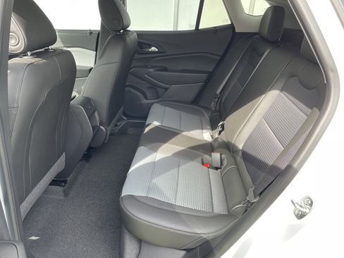 New 2025 Chevrolet Trax LT w/ Driver Confidence Package image 25