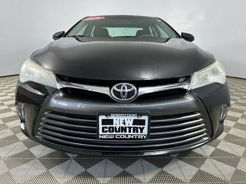Used 2016 Toyota Camry LE FWD image 2