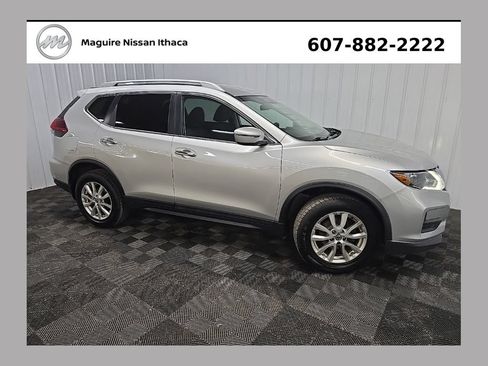 Used 2018 Nissan Rogue SV AWD/4WD image 1