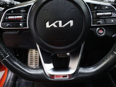 Used 2022 Kia Forte GT-Line w/ GT-Line Premium Package image 19