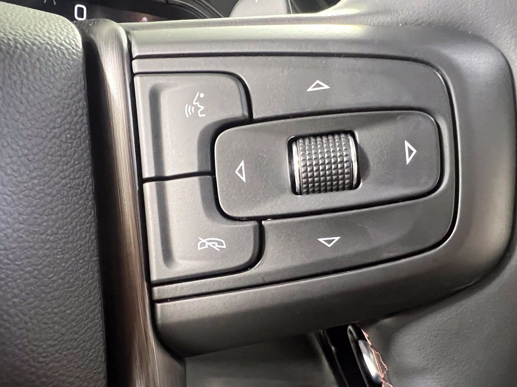 Used 2025 GMC Sierra 1500 AT4X AWD/4WD image 25