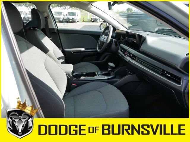 Used 2025 Kia K4 FWD image 13