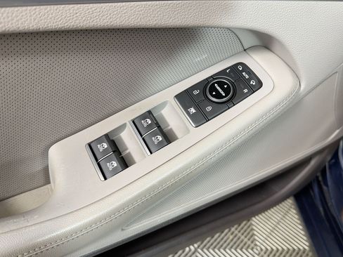 Used 2018 Genesis G80 3.8 image 20