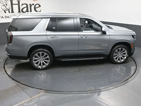 New 2026 Chevrolet Tahoe Premier w/ Sun And Tow Package AWD/4WD image 18