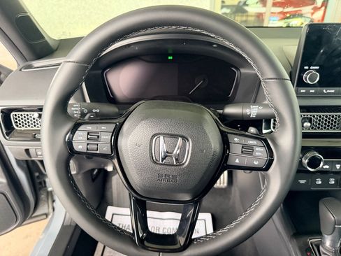Used 2026 Honda Civic Sport image 8