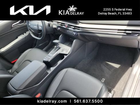 Used 2026 Kia Sportage EX w/ EX Panorama Roof Package FWD image 10