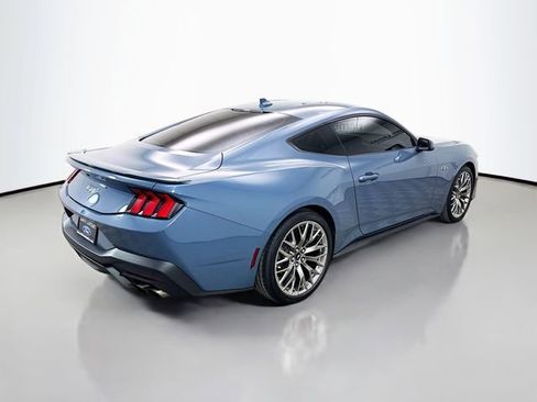 Used 2024 Ford Mustang GT Premium image 7