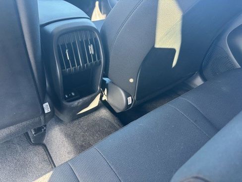 Used 2025 Hyundai Kona SEL image 29