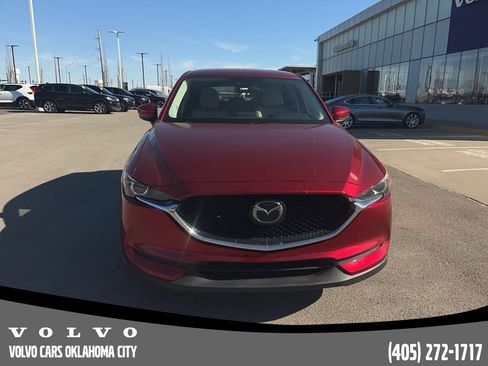 Used 2018 MAZDA CX-5 Touring image 2