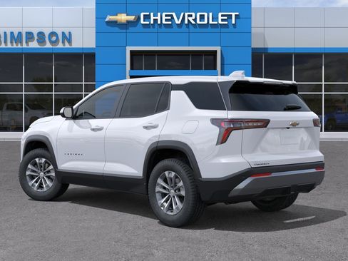 New 2026 Chevrolet Equinox LT FWD image 30