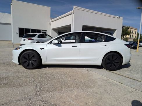 Used 2024 Tesla Model 3 image 8