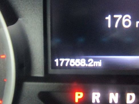 Used 2016 Ford F150 XLT w/ Equipment Group 302A Luxury image 13