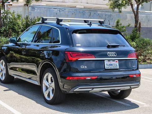 Used 2021 Audi Q5 2.0T Premium Plus w/ Premium Plus Package AWD/4WD image 7