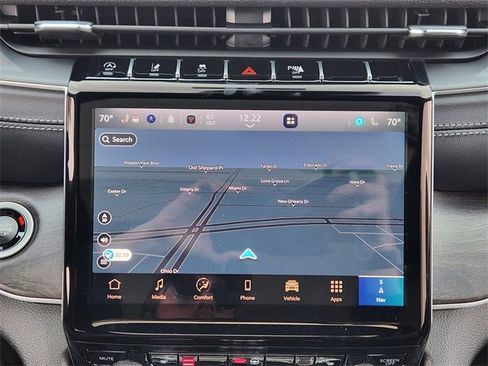 New 2025 Jeep Grand Cherokee L Limited image 12