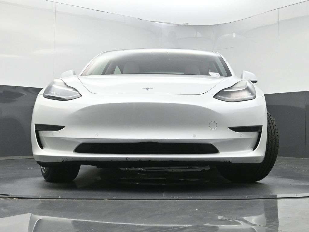 Used 2020 Tesla Model 3 Standard Range Plus RWD image 24