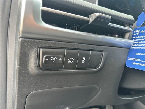 New 2026 Hyundai Tucson SEL image 17