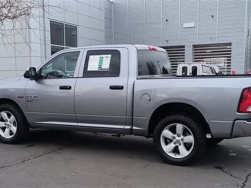 Used 2023 RAM 1500 Classic SLT image 6