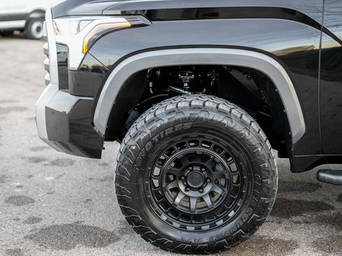 Used 2023 Toyota Tundra Limited image 10