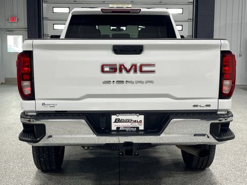Certified 2022 GMC Sierra 2500 SLE w/ SLE Convenience Package image 5