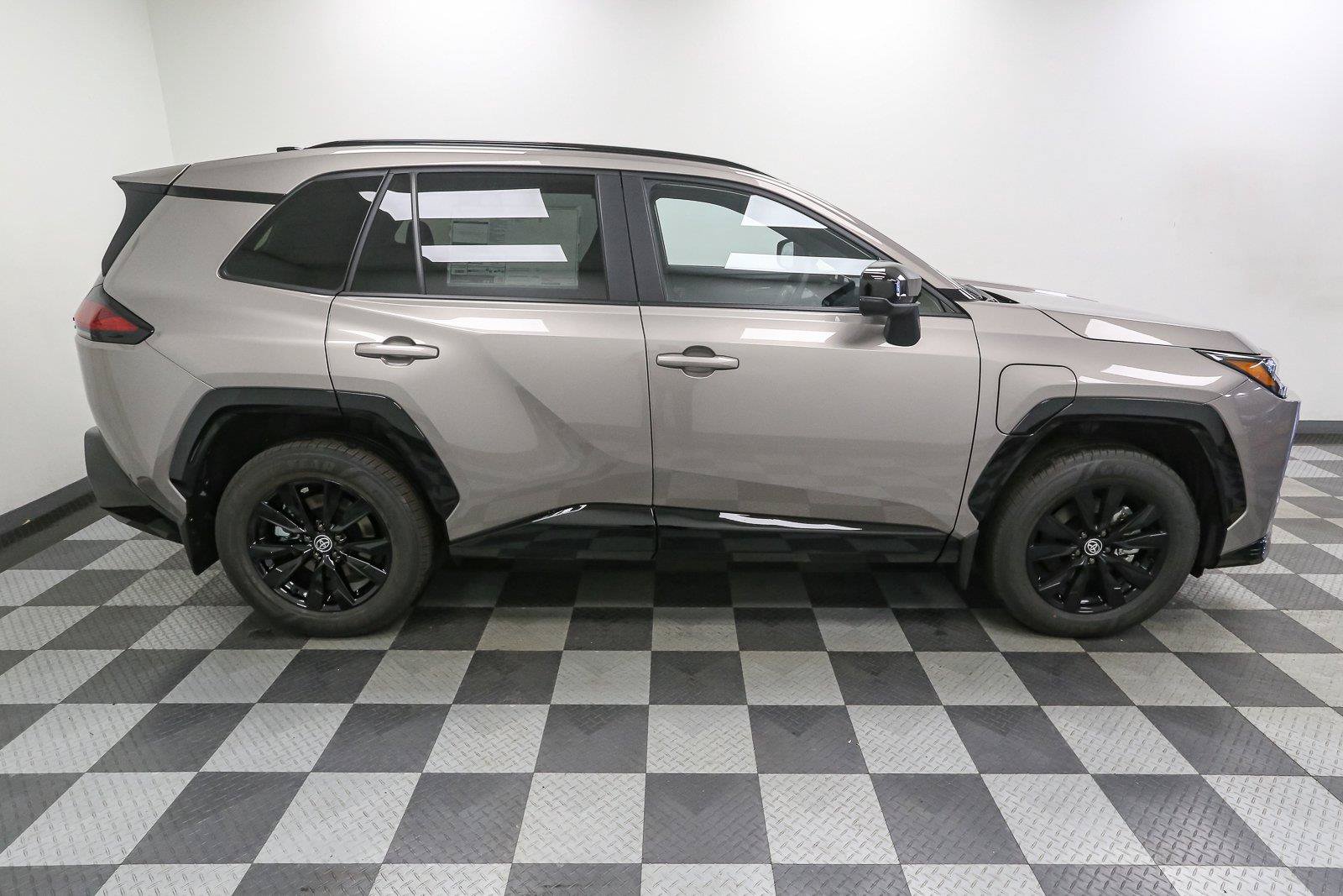 New 2026 Toyota RAV4 SE w/ Weather Package AWD/4WD image 7