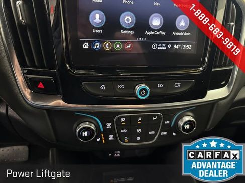 Used 2023 Chevrolet Traverse RS image 4