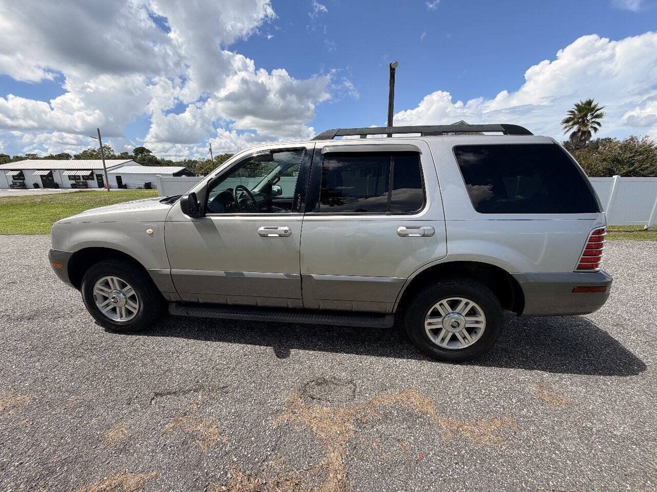 Used 2005 Mercury Mountaineer Luxury AWD/4WD image 8