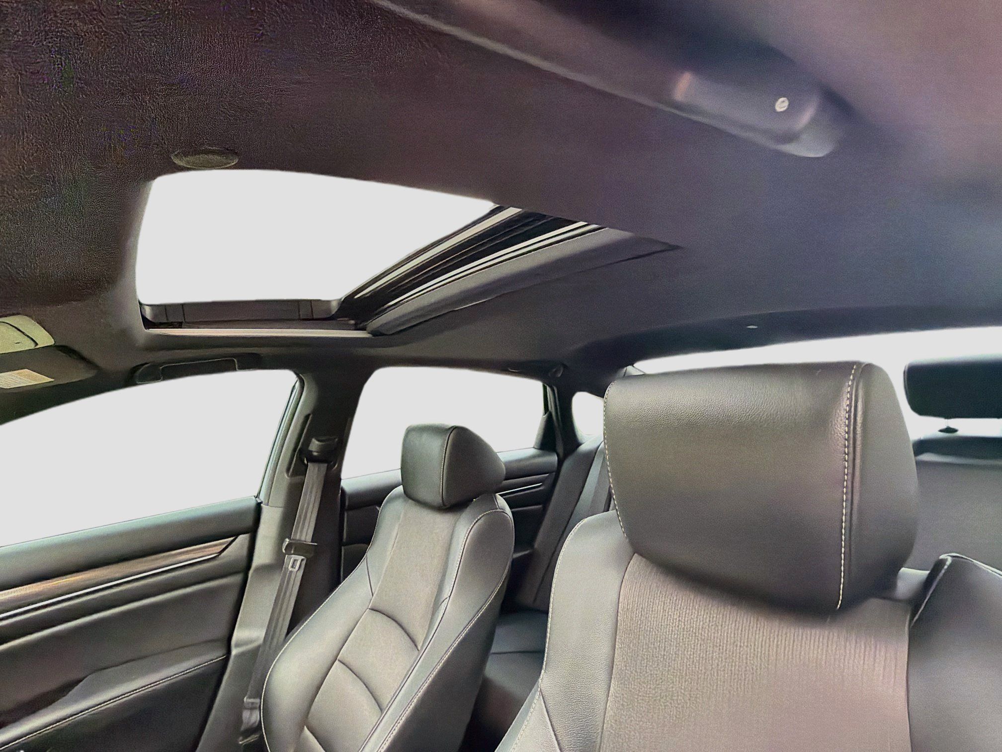 Used 2021 Honda Accord Sport image 24