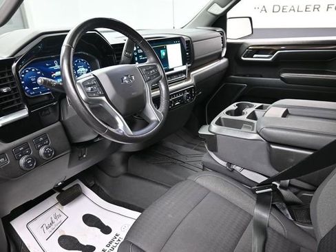 Used 2022 Chevrolet Silverado 1500 RST w/ Protection Package AWD/4WD image 18