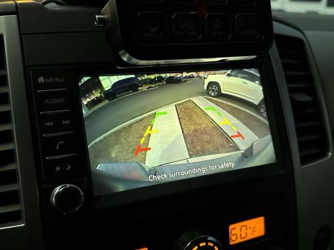 Used 2021 Nissan Frontier SV image 19