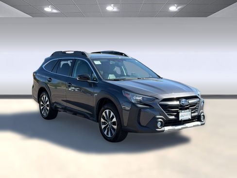 Used 2024 Subaru Outback Limited AWD/4WD image 7