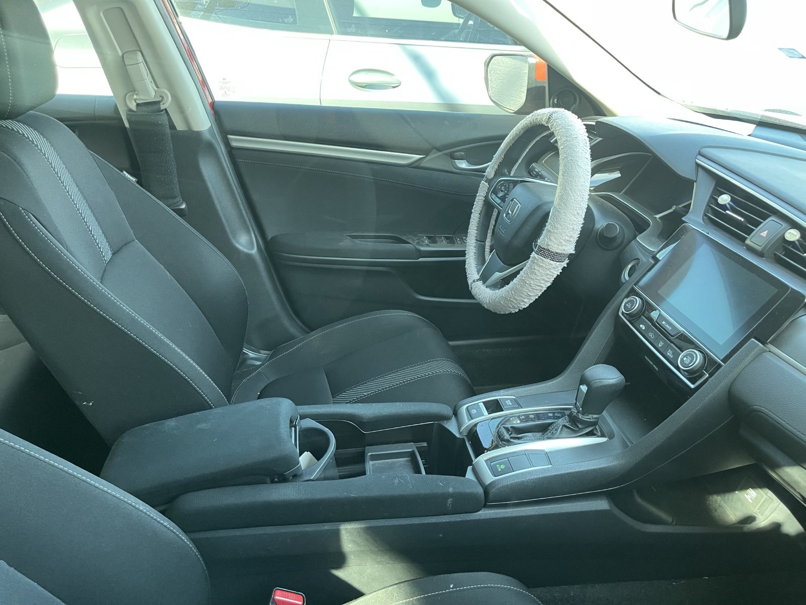 Used 2018 Honda Civic EX image 7