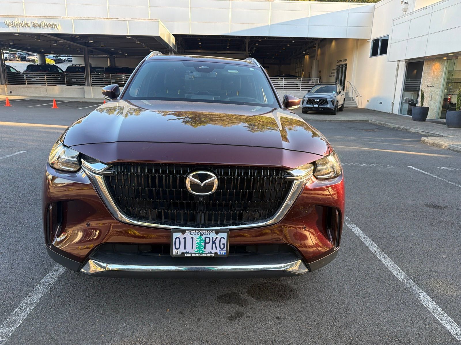 Used 2024 MAZDA CX-90 Plug-In Hybrid w/ Premium Plus AWD/4WD image 2