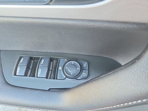 Used 2024 Chevrolet Blazer LT w/ Convenience Package FWD image 29