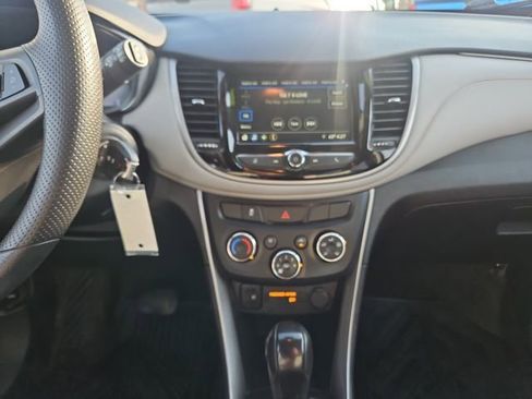 Used 2019 Chevrolet Trax LS w/ Tint and Cruise Package image 11