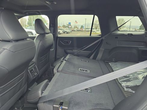 New 2026 Subaru Outback Limited XT image 20