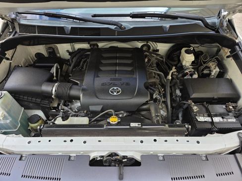 Used 2015 Toyota Tundra SR5 RWD image 31