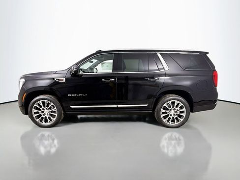 New 2026 GMC Yukon Denali w/ Denali Reserve Package AWD/4WD image 4