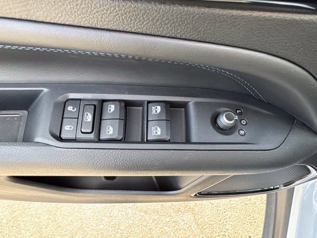 New 2026 Jeep Compass Latitude AWD/4WD image 10