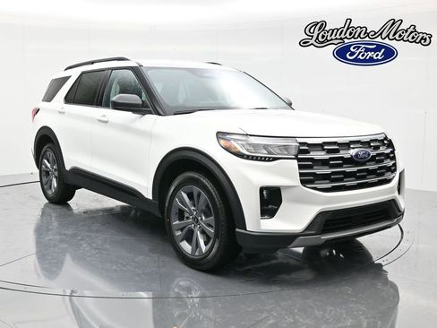 New 2026 Ford Explorer Active w/ Active Comfort Package image 1