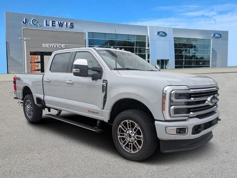 New 2026 Ford F350 Platinum w/ Platinum Plus Package AWD/4WD image 1