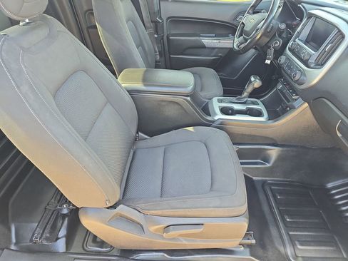 Used 2021 Chevrolet Colorado LT w/ Fleet Safety Package RWD image 10