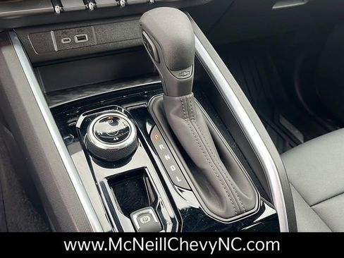 Used 2024 Chevrolet Colorado Trail Boss w/ Advanced Trailering Package image 19