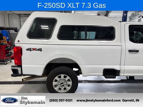 Used 2024 Ford F250 XLT AWD/4WD image 41