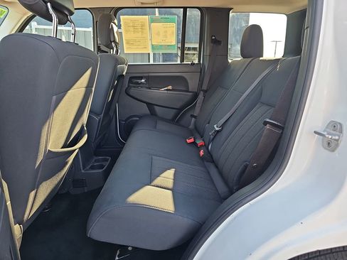 Used 2012 Jeep Liberty Sport w/ Popular Equipment Group image 18