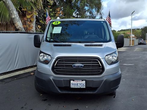 Used 2018 Ford Transit 150 XL image 2