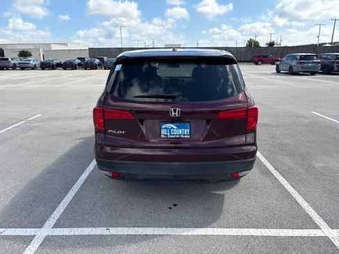 Used 2017 Honda Pilot EX-L image 4