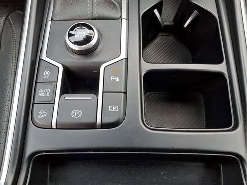 Used 2025 Kia Sorento S w/ Panoramic Sunroof Package image 21